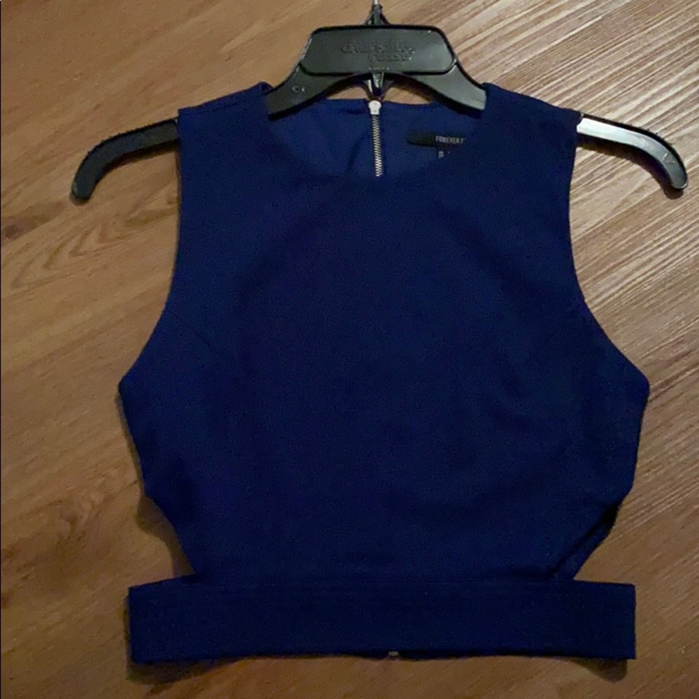 Cute crop top
